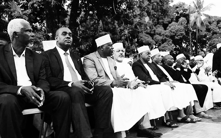 2 Candidats et représentants opposition Place Ajao